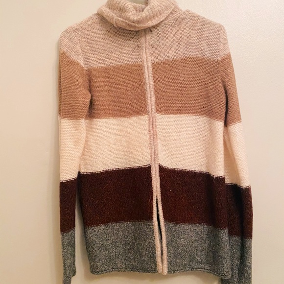 SOLD - Picture 2 of 3